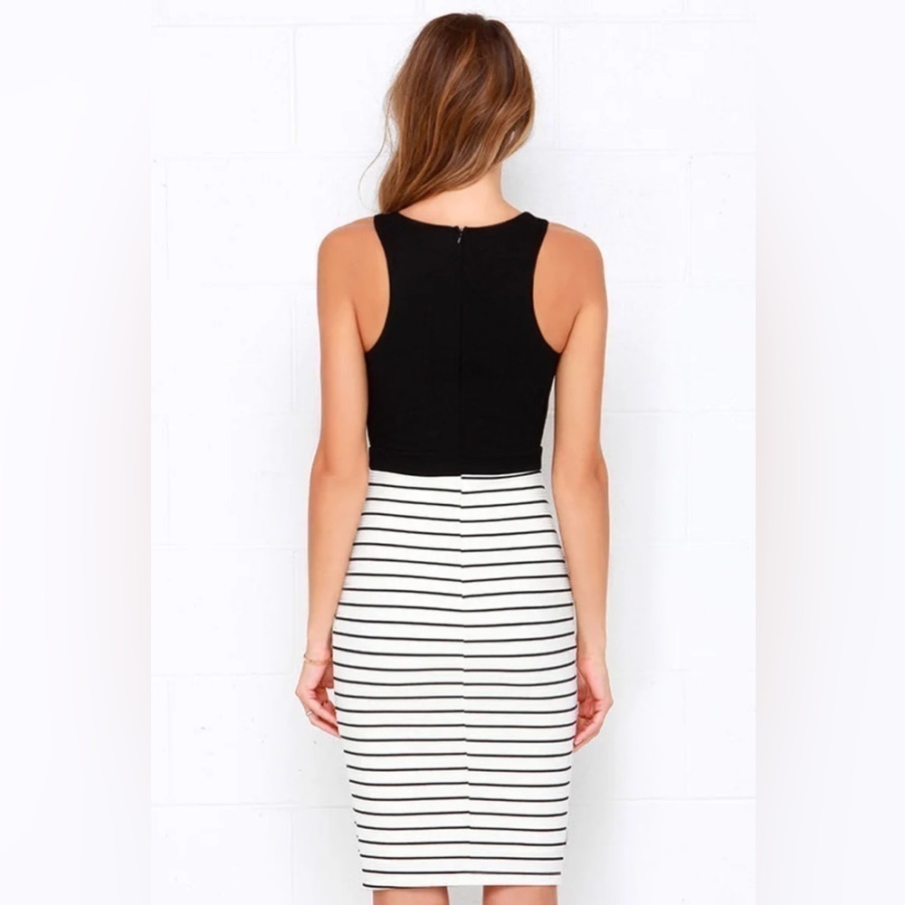 NWOT Lulus Kiss Cross Black and Ivory Striped Midi Dress - Picture 3 of 10